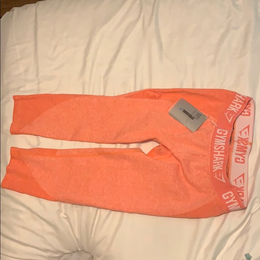 Gymshark flex cropped leggings peach coral medium